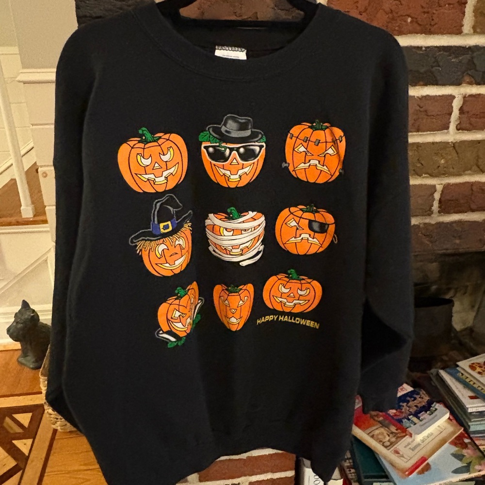 Tultex Maximum Sweats Men's Halloween Pumpkin Black Fleece Sweatshirt 2XL